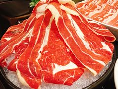 -鲜入唯煮·港式海鲜牛肉火锅(金宝街店)