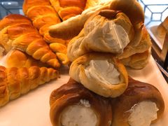 奶油牛角面包-新侨三宝乐面包店(崇文门店)