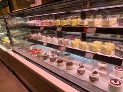 -巴黎贝甜(大宁国际商业广场店)