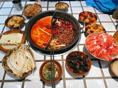 -贰回巷火锅馆(钟楼店)