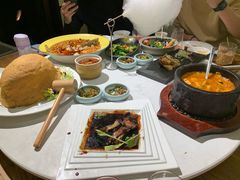 -荟廷·晶萃(陆家嘴尚悦湾店)