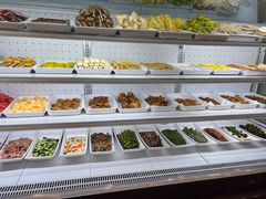-哈尔滨小酒馆·鲜肉现穿自助烧烤(康新花园店)