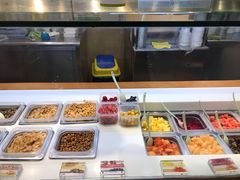 自助取餐区-三佰瑞冻酸奶(凯德MALL店)