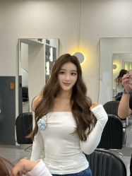 -HAIR HERE造型