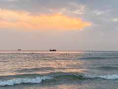 -侨港海滩