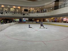 -冠军冰场CHAMPION RINK(环球银泰城店)