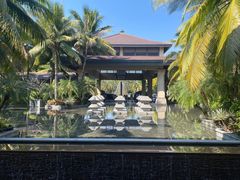 -海南清水湾莱佛士酒店