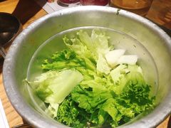 拌生菜-姜虎东白丁烤肉(虹桥天地店)