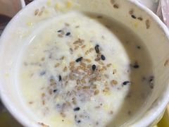 -清真老马家国华牛奶鸡蛋醪糟(正宁路店)