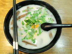 -鸭小妹鸭血粉丝(老门东店)