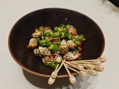 -红鼎豆捞·非遗鲍皇汤火锅(宝丰路店)