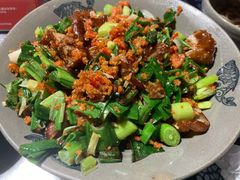 渣辣椒炒肥肠-味老大土碗菜(中山三路店)