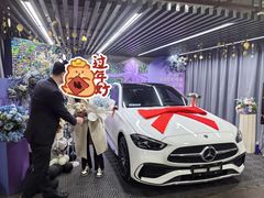 -上海星瀚奔驰4S店(红柳路店)