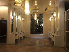 -咸宁万豪温泉谷度假区