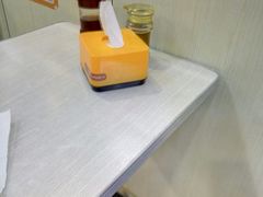 -吕阿婆骨汤麻辣烫(云岗店)