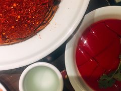 -红九格老火锅(三峡广场店)