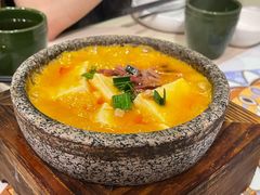 咕嘟肉沫包浆豆腐-云海肴·汽锅鸡·云南代表菜(美罗城店)