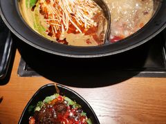 -呷哺呷哺(凯旋广场店)