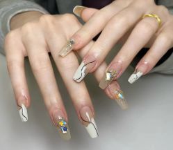 -LILY NAILS美甲美睫