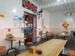 大堂-胡家麻辣串(核桃园路店)