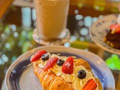 -西关84·History·Art·Cafe
