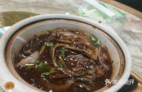 Fragrant Pot Soft Eel Stir-fry