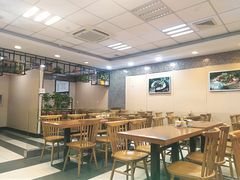 大堂-鑫花溪牛肉米粉(凤凰街创始总店)