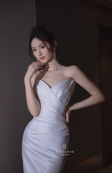 -艾朵婚纱