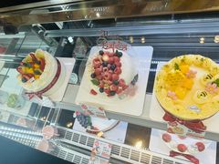 -花花卷卷·鲜食蛋糕(静安久光百货店)
