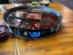-正南齊北重庆老火锅(光华村直营店)