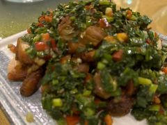 -香巴拉云南餐厅(华莱坞店)