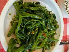 -洪霞餐馆·川菜·鲜货现炒(两江春城店)