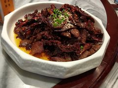 -蔼若春.传承三十年云南菜(金碧公园店)