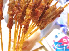 嫩嫩牛-卤人甲·卤炸鸡爪(新亚店)