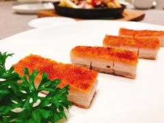 冰烧三层肉-香港百合居(LCM置汇旭辉广场店)