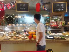 -咖啡苑自助餐厅·中国大饭店