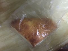 -蓝小轩蛋糕·面包(趣春店)