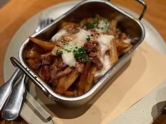 经典加拿大的炸薯条-JUJU韩式烤肉·干杯小酒馆