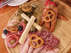 精选冷切肉奶酪拼盘-普兰达德国餐厅·德式脆皮烤猪肘·自酿啤酒(观唐店)