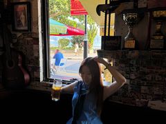 -Smugglers Inn, Hong Kong