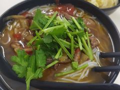 -一品郑记重庆牛肉米线馆(东泰路店)