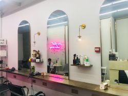 -茶发Salon·烫发染发理发