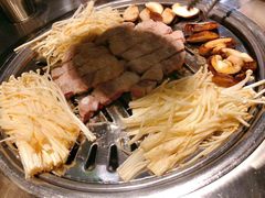 -韩聚屋韩国烤肉餐厅(新北万达店)