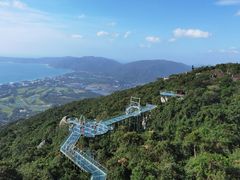 -亚龙湾热带天堂森林公园