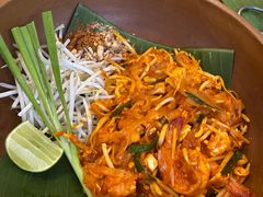 -Naughty Nuri’s Phuket