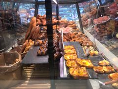 -巴黎贝甜(大宁国际商业广场店)