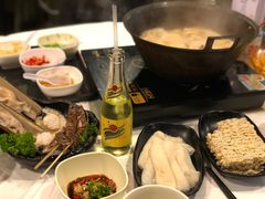 -鲜入围煮花胶鸡海鲜火锅