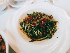 -一栋洋楼云南菜馆