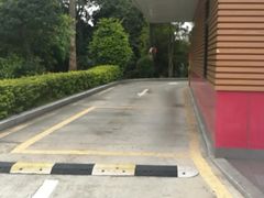 -麦当劳(常山服务区得来速店)