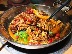 手撕扁担鸡-吃饭皇帝大(解放西路店)